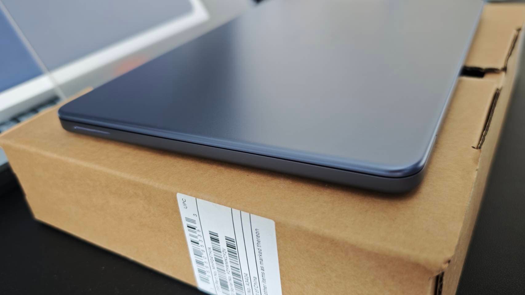 Apple MacBook Neo 13” 512GB สี Indigo ประกัน Apple Care+ ถึง 12/04/2572